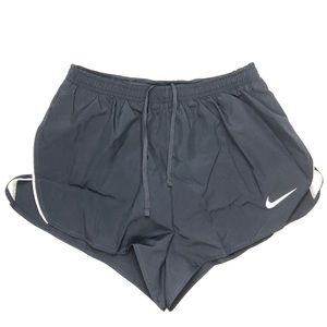 Men’s running shorts